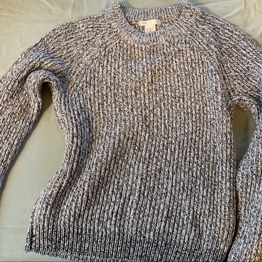 Gray sweater